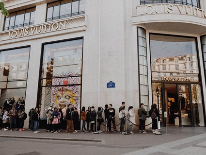 El grupo de marcas de lujo Louis Vuitton se desprendió de la casa